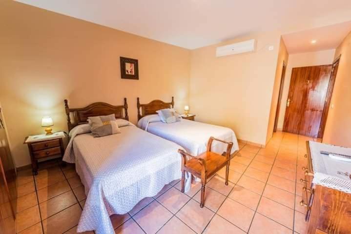 Apartamentos & Casa Rural Boada Con Jardin Interior Y Barbacoa Villamiel 外观 照片