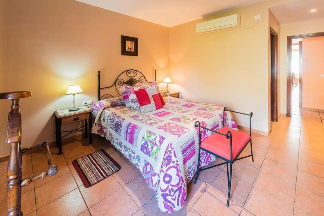 Apartamentos & Casa Rural Boada Con Jardin Interior Y Barbacoa Villamiel 外观 照片